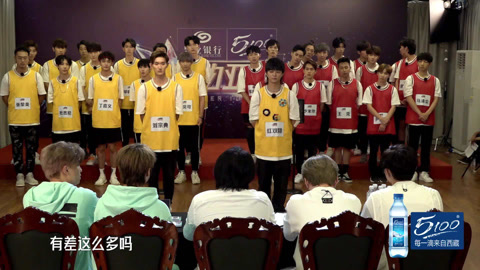 星动亚洲第4季 导师袁惟仁演唱《旋转木马》 沙米尔被导师肯定(二)