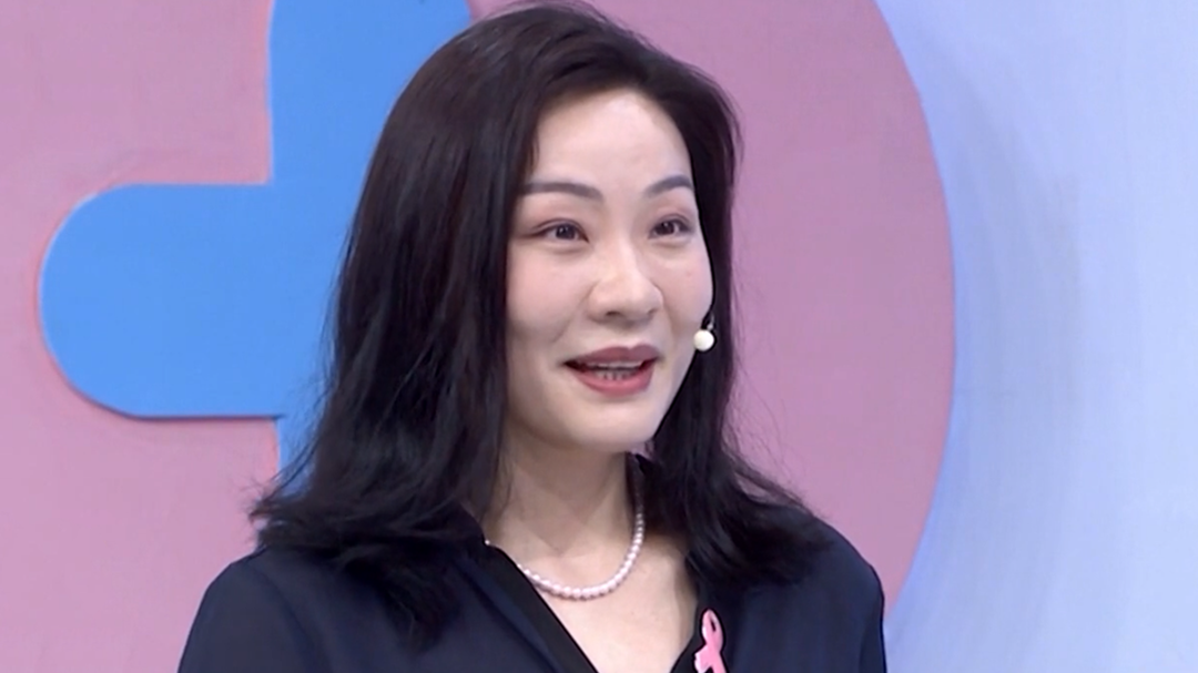 X诊所. 乳腺异常巧看医生