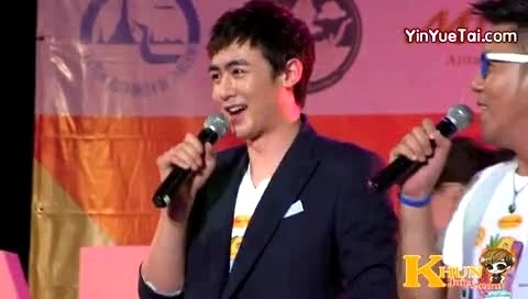 2PM Interview Nichkhun Pattaya Music Festival 饭拍版 12/04/27-2PM