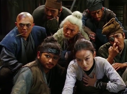 周冬雨倪妮扮奇侠爆笑连连