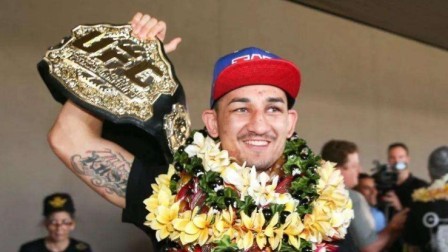 UFC终极格斗冠军赛 UFC240 纪实第一集 霍洛威糖果店血拼