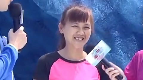 男生女生向前冲 第十一季 全职妈妈勇敢冲关首登顶 战狼队现场跳幼儿操