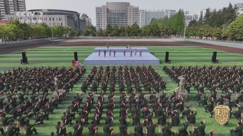 《国防微视频-军歌嘹亮》 20260504 《战无不胜》