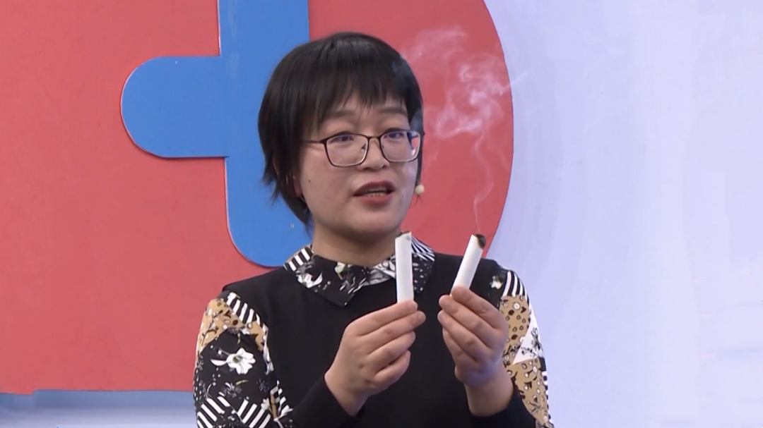 X诊所. 端午悠悠艾草香 除病安神助安康