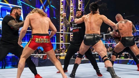 wwe美国职业摔角 WWE SmackDown1185期 中文字幕