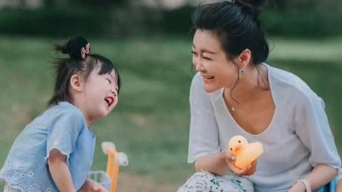 你看谁来了 新晋辣妈王小骞做客 爆料育儿经历笑翻全场