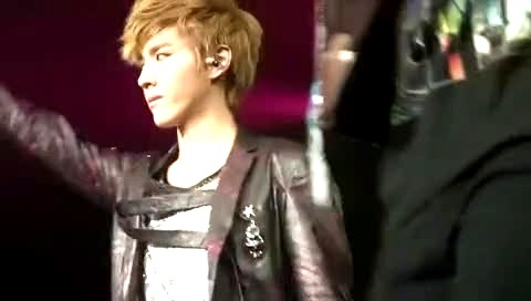 EXO Like a G6 - SM TOWN LA 主KRIS 饭拍版 12/05/20-EXO-M