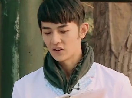 大东驯兽被虐 冬花告别一年级