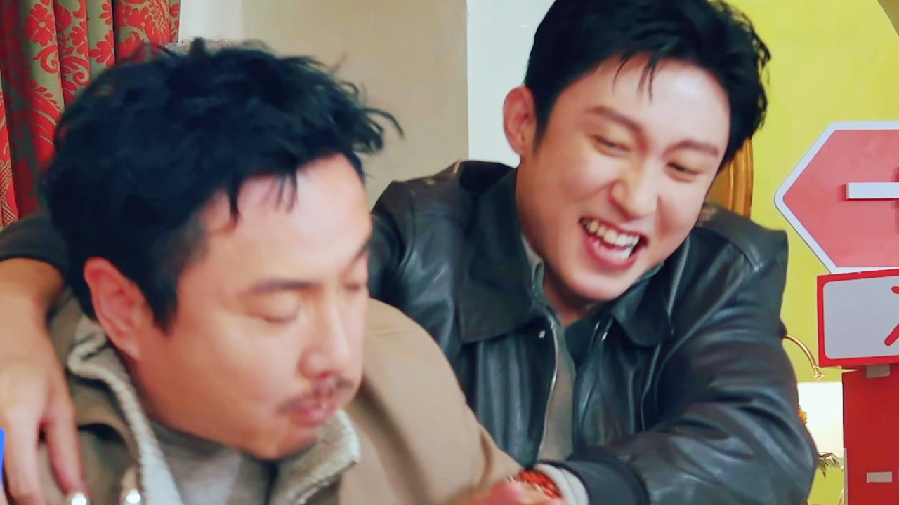 加更预告：沈腾干饭装聋，黄Sir出警“腾”口夺食