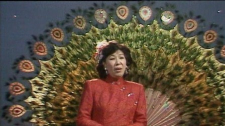 央视1986春晚 江桦《阿拉木罕》，表演新疆民歌获观众掌声