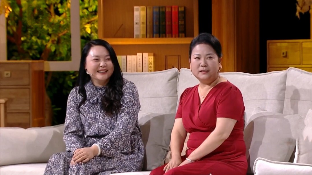 幸福来敲门【天津卫视】 谈及恋爱经历另类催婚大军  网红妈妈直播间给女儿相亲