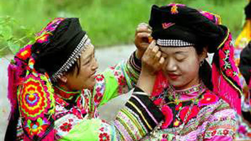 万万没想到 祭火传火火样的历史传承-彝族火把节
