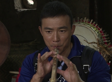 爸爸带娃记 刘畊宏现场演奏《小蜜蜂》