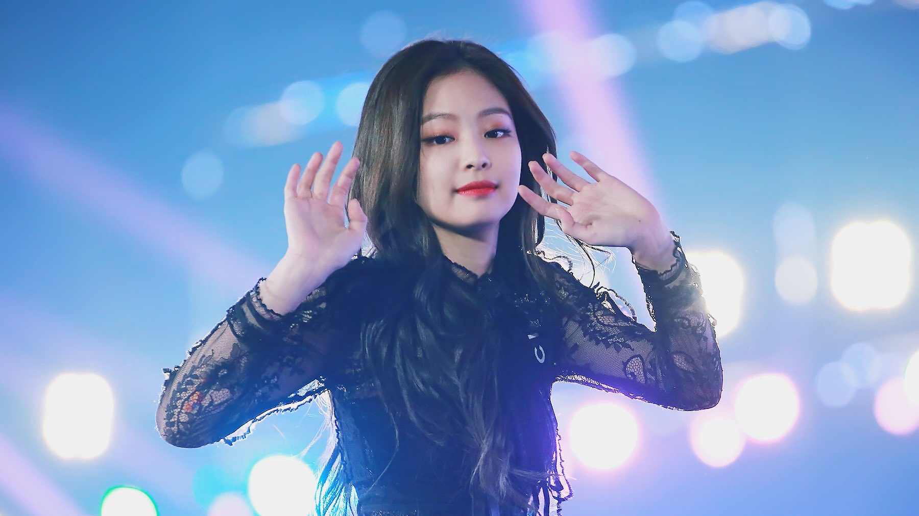 Jennie住顶级富人区？韩国两位明星相继去世！