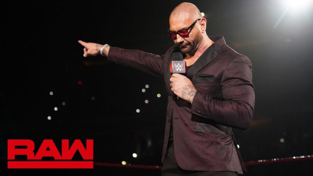 WWE RAW 2019 【RAW 04/01】巴蒂斯塔表示HHH没资格称王