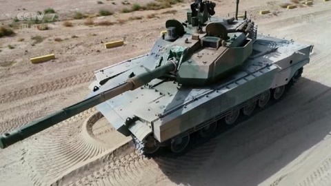 环球火力点 国产VT5轻型坦克亮相
