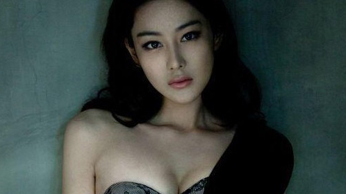 十足女神FAN 张馨予曝追求者多现场被搭讪