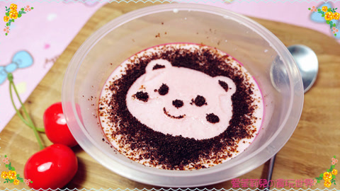爱茉莉兒の食玩世界 在布丁绘画涂鸦