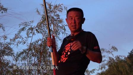 在这样的美景之下钓获一尾大物，钓鱼人最享受就在于此