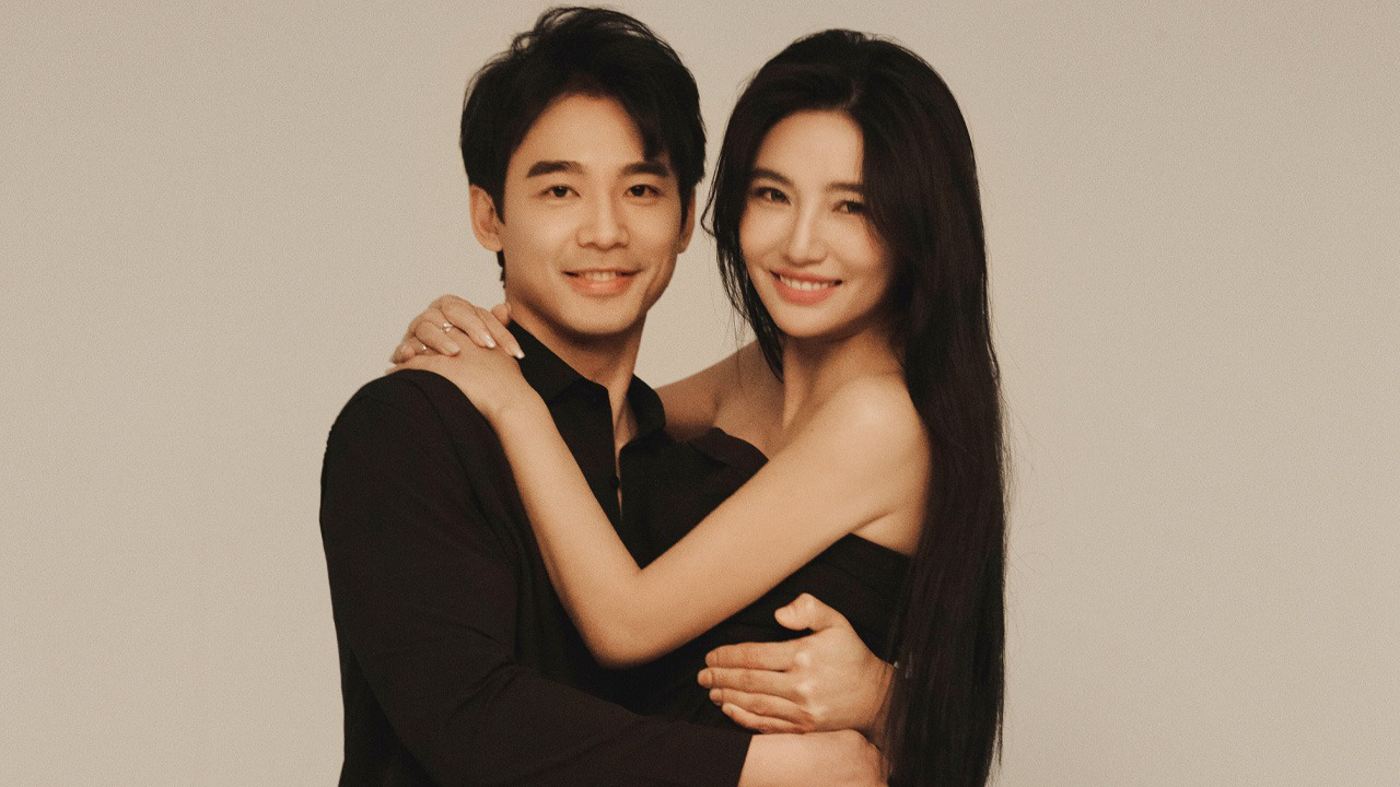 第8期上真人秀纯享：男女体验情侣写真，暧昧顶满！