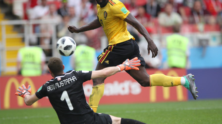 卢卡库高光时刻：天生杀手强力进球机器