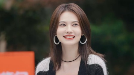 幸运旅行家 机甲大战高能来袭！哈妮克孜rap式放狠话