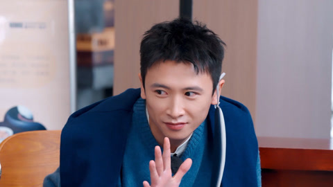 魏青年自信品茶姿势很妖娆 于鸿洲张嘴即露馅