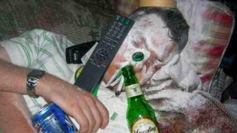 欢乐囧图 损友的变态招数整蛊