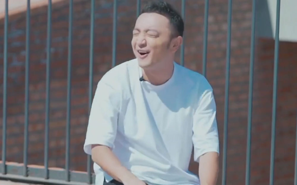 你好生活 小尼挑战平板支撑