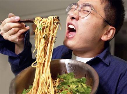 盗月社食遇记 2020 复制陈佩斯祖传“醋卤面”