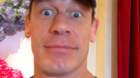 约翰塞纳睁着疲惫的双眼向中国粉丝送来端午节问候