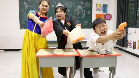 假如粘土自己会跑，同学们的粘土跑的到处都是，怎么都抓不住