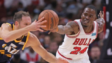 2021-2022赛季NBA集锦 NBA常规赛-德罗赞32+6米切尔30+7公牛送爵士赛季首败