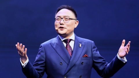 罗振宇立新年flag 开场致敬贝聿铭先生