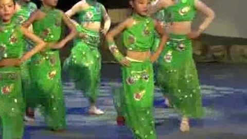 奇梦艺想-2016四川省少年儿童六一晚会 《彩云之南》梦飞扬舞蹈学校