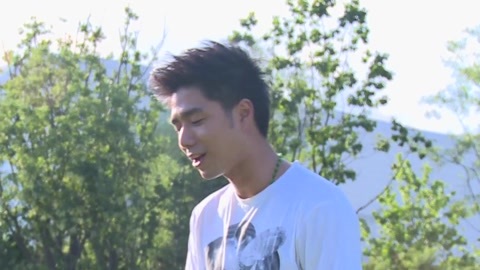 宝贝在这儿 袁成杰成严父 左立给娃洗澡遇尴尬