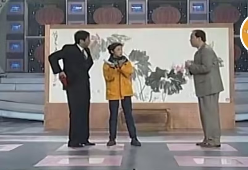 冯巩等经典演绎小品《得寸进尺》