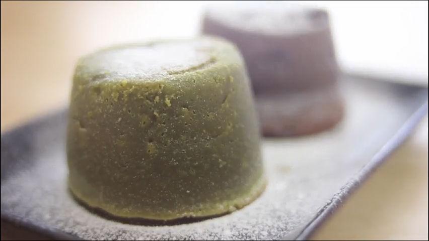 美&middot;食 教你做抹茶味和朱古力味的蛋糕杯