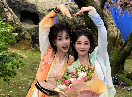 芒果捞星闻 2023 虞书欣祝绪丹剧组热聊