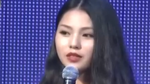 难忘的牵手恋人们