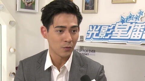 闪爆星播客 侦探王珞丹与警察周渝民