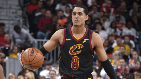 NBA流言收割机 骑士送出克拉克森，从爵士得到埃克萨姆和两个次轮签