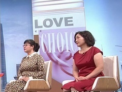 两位女嘉宾为爱而来 争相表白男嘉宾