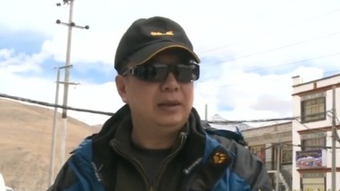 播报多看点 离天最近的“观星人” 水下足球赛
