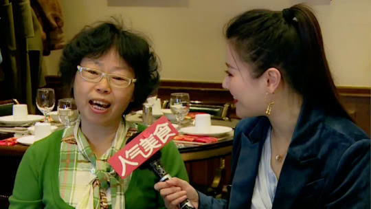 人气美食 春季草头做出爆款菜 “抠门”老板坚守本帮小店