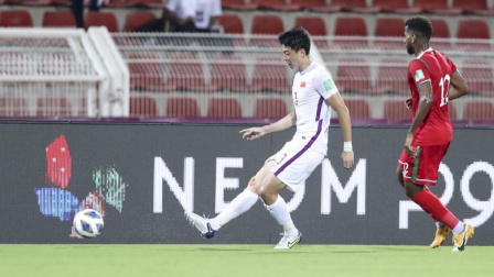 中国男足冲击2022世界杯 国足本届12强赛已丢19球，与越南并列最多