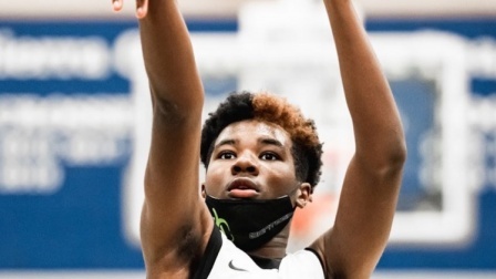 NBA热辣资讯 詹姆斯晒二儿子比赛集锦！这个水平不知道以后和布朗尼谁更厉害？