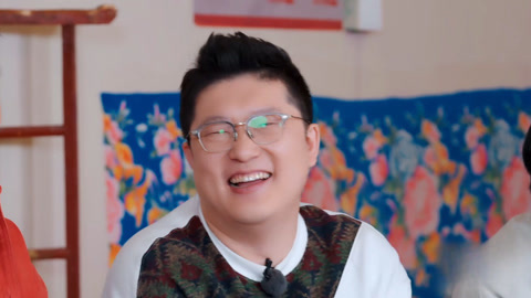 孙仲秋接小品词一字不差 集体包饺子唠嗑充满烟火气