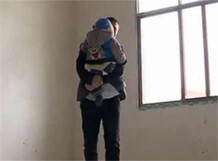 寻情记 丈夫抱回的陌生男孩