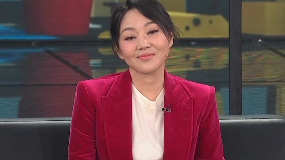 欢乐集结号 孙涛闫妮演绎《快乐其实很简单》揭露生活真谛